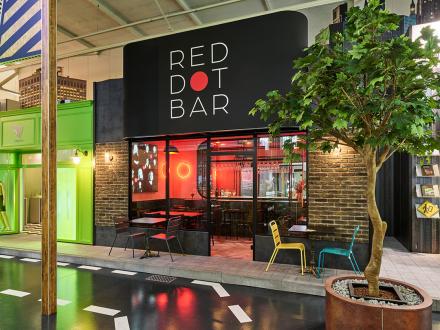 Red dot bar